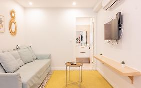 Lapa Charm Apartments With Patio